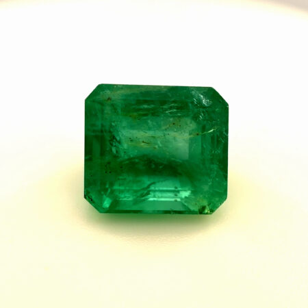 (102M) Natural Zambian Emerald – 4.24 CARATS | IGI certified