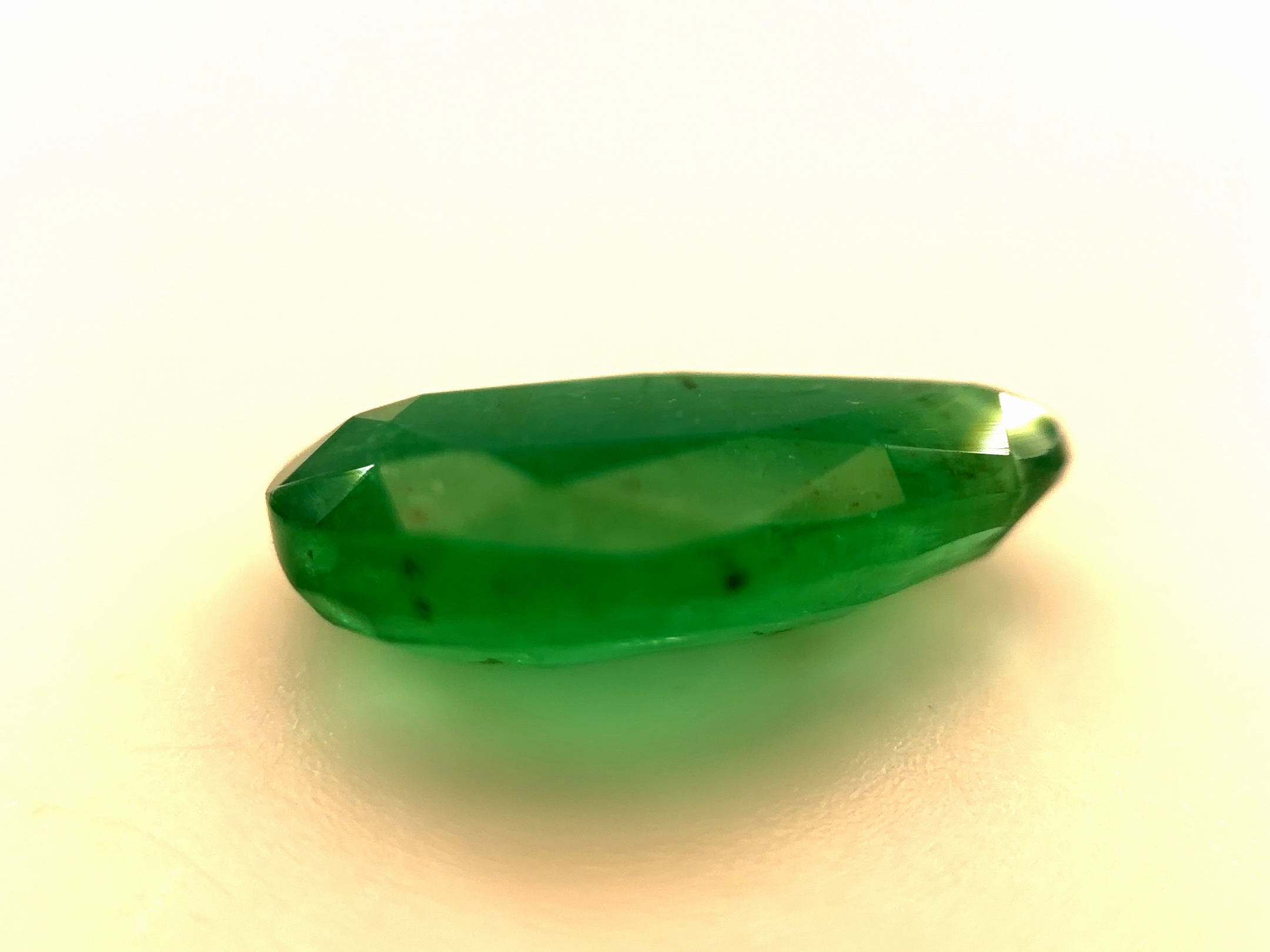 (42 WG) 3.95 CT Pear Mixed Cut | Natural Zambian Emerald | Loose Stone | IGI certified - Image 3
